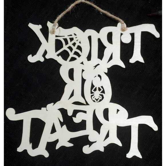 Trick Or Treat Wood Laser Cut Out Sign Crafts Halloween Decor Wreath Spider Web - Picture 2 of 8